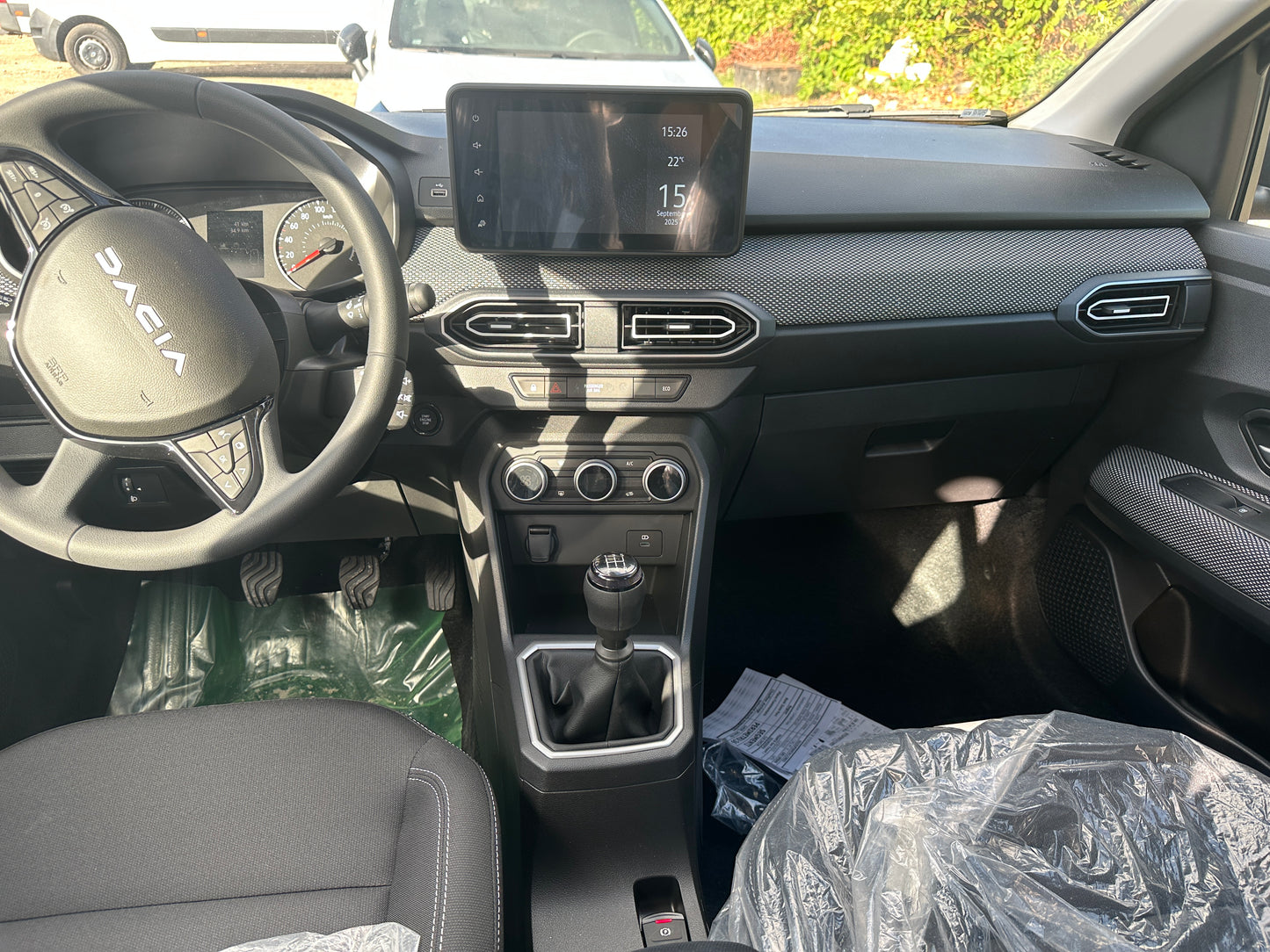 DACIA LOGAN EXPRESSION TCE 1.0 100CV BVM EXPORT ALGÉRIE GRIS NARDO Neuf 2025