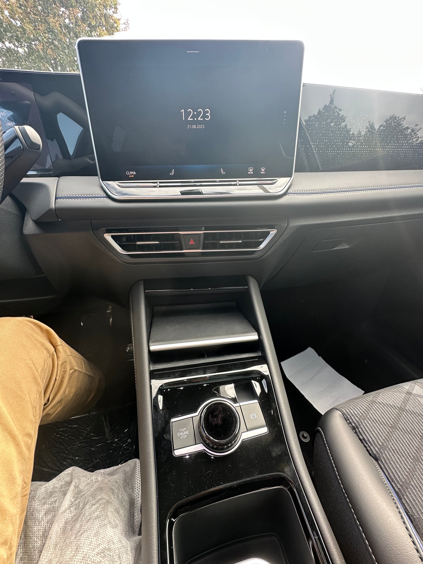 VOLKSWAGEN TIGUAN R-LINE 1.5 etsi 150CV DSG EXPORT ALGERIE