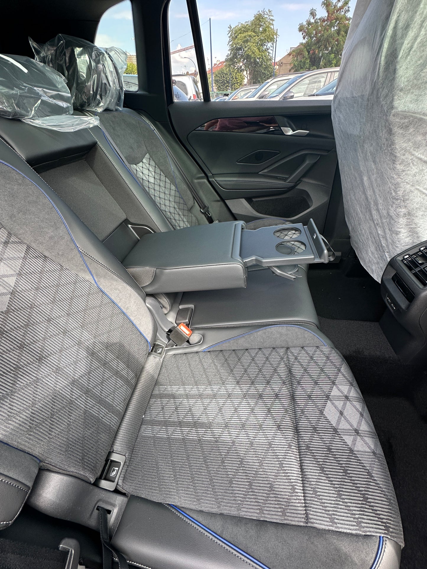 VOLKSWAGEN TIGUAN R-LINE 1.5 etsi 150CV DSG EXPORT ALGERIE