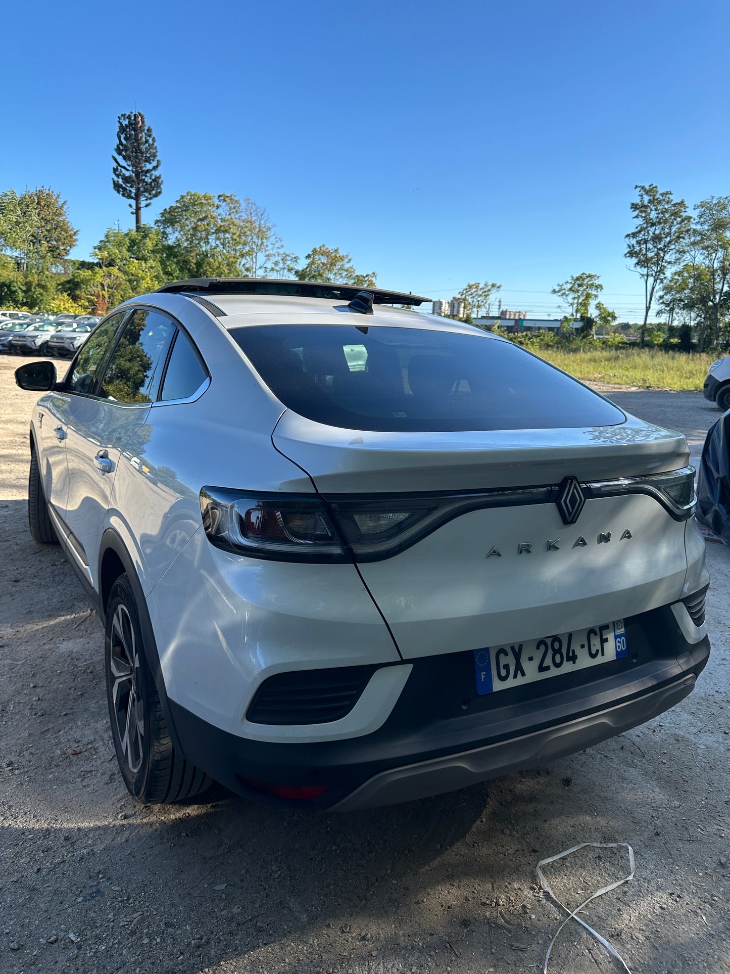 Renault Arkana Techno 1.3 TCE 140CV BVA7 Toit ouvrant Mai 2024 68 733 km EXPORT ALGERIE