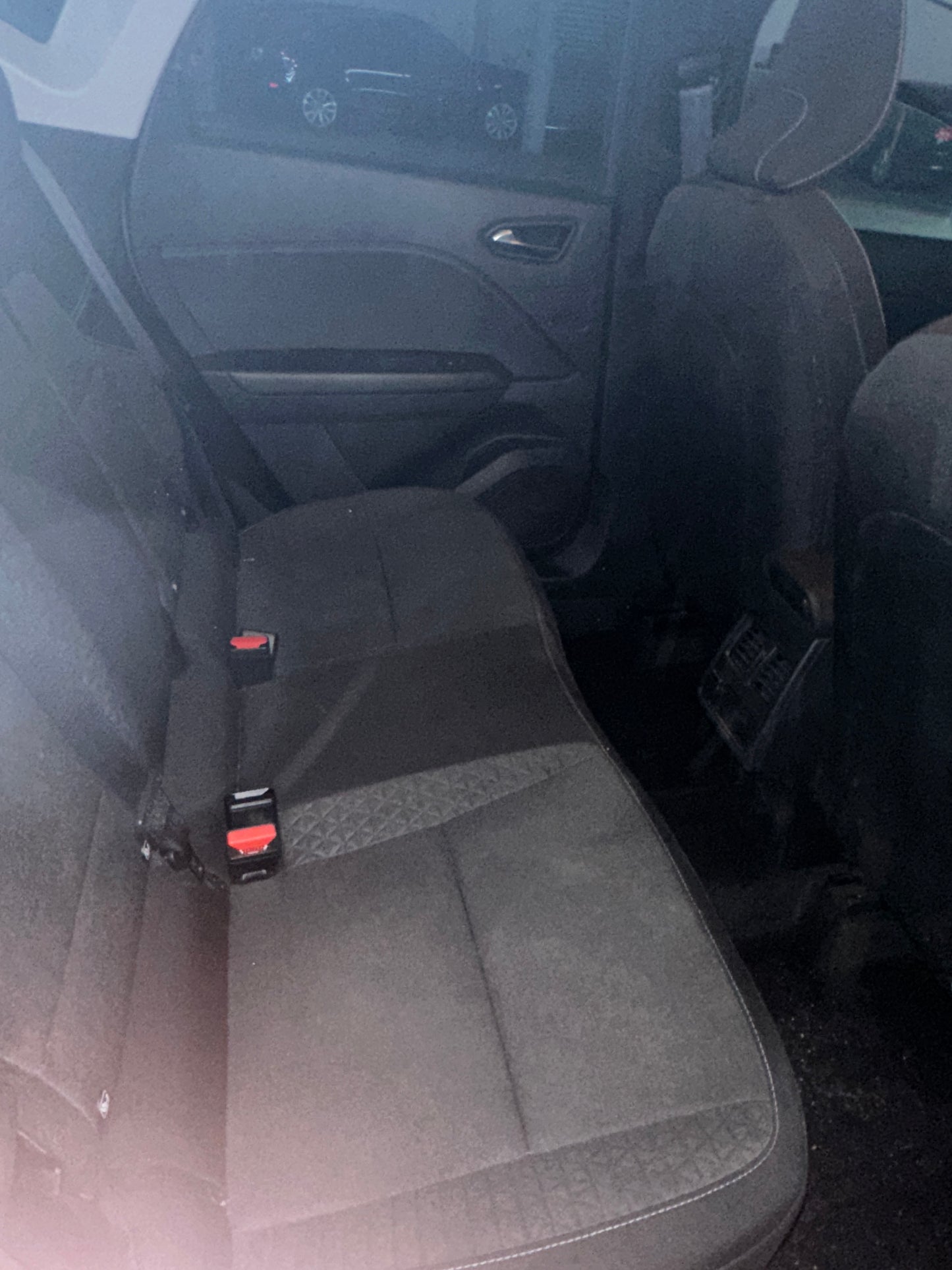 Renault Captur -3ans Export Algérie 1.0 TCE 100CV année 2024 - 6500km