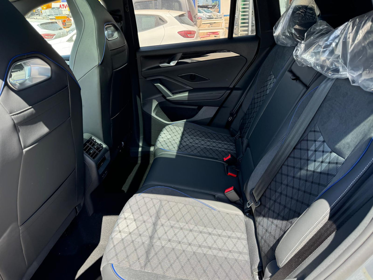 VOLKSWAGEN TIGUAN R-LINE 1.5 etsi 150CV DSG EXPORT ALGERIE