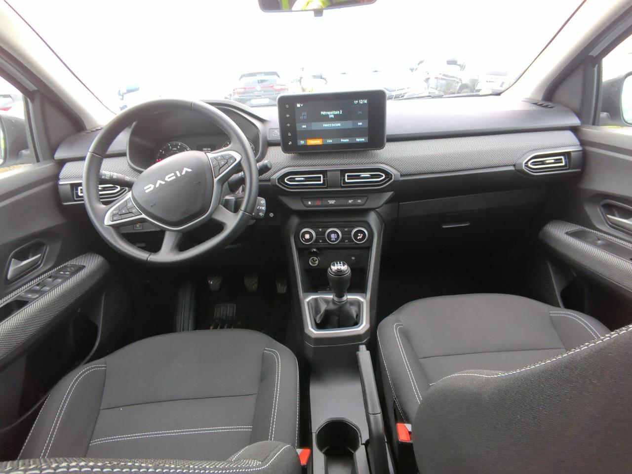 SANDERO JOURNEY TCe 90 BVM Export Algérie année 2025 - 17800 km  (-3 ans) EXPORT ALGERIE