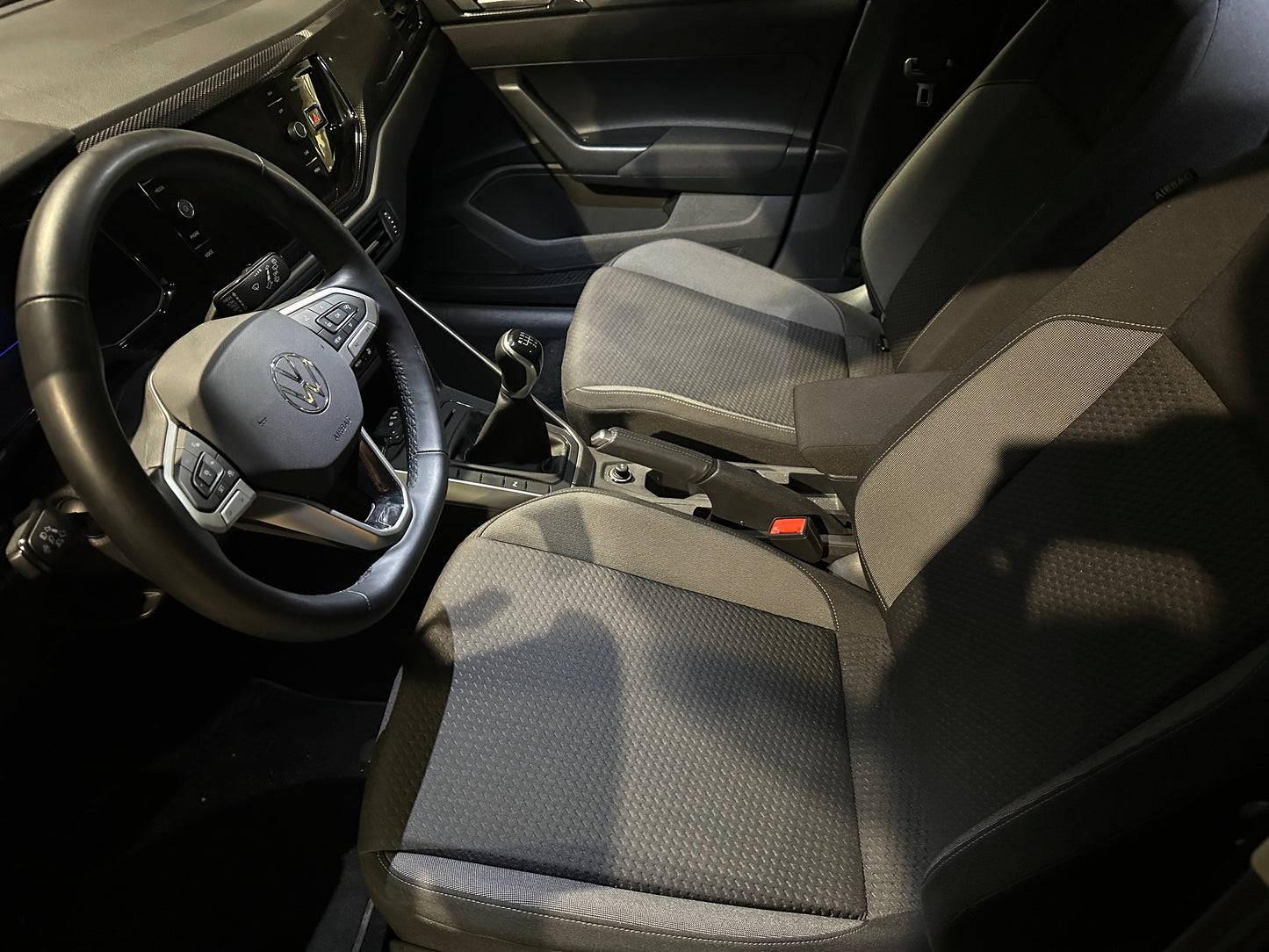 Volkswagen Taigo Life 1.0 TSI 115 CV BVM Export Algérie 13000km - 2024 EXPORT ALGERIE