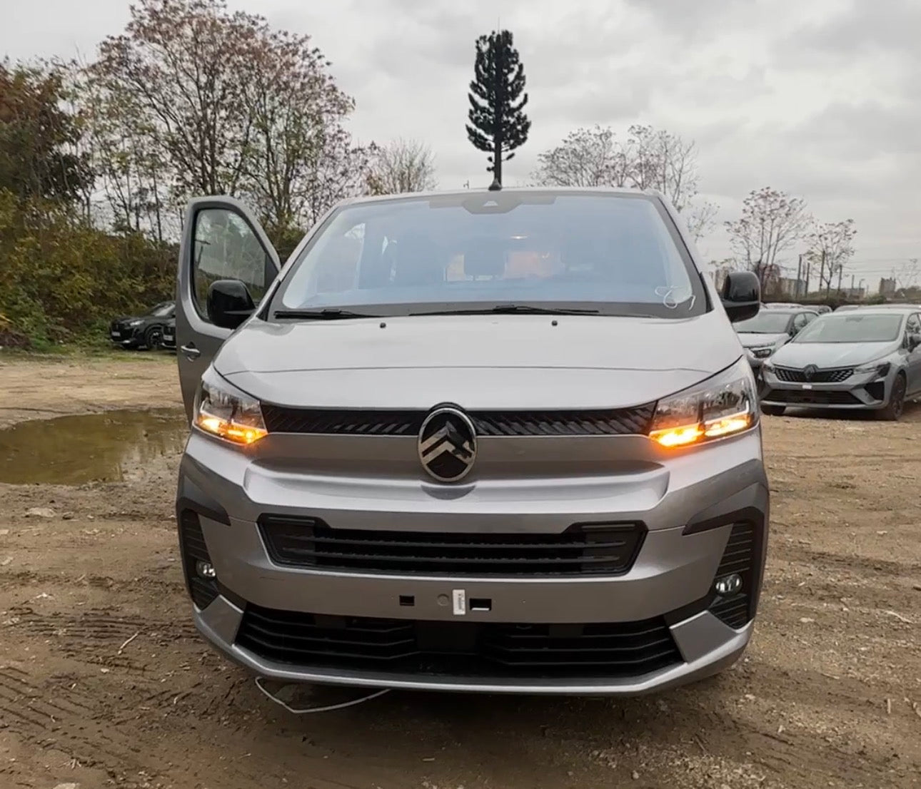 Nouveau Citroën JUMPY 9 places 2.0 HDI 150CV BVM Neuf 2025 EXPORT ALGERIE