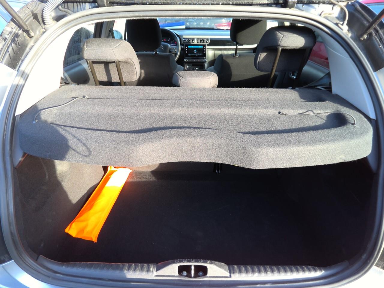 CITROEN C3  MAX 110CV  S&S BVM 6  EXPORT ALGERIE -3ANS 44 585km Année 2024  COULEUR GRIS ARGENT