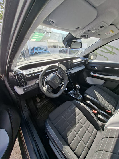 NOUVELLE CITROËN C3 MAX 1.2 TURBO 100 CH BVM6 – 2025 EXPORT ALGERIE 22 000 KM ( -3 ans )