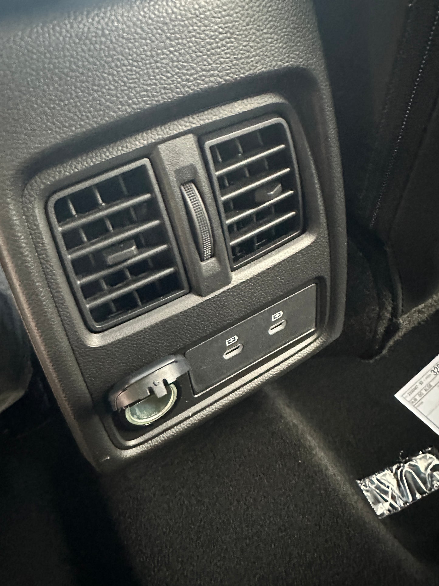 Renault Captur Phase 2 Techno 1.3L Tce 155ch BVA ESSENCE 2025 BOITE AUTOMATIQUE ALGERIE 2025 gris Shiste