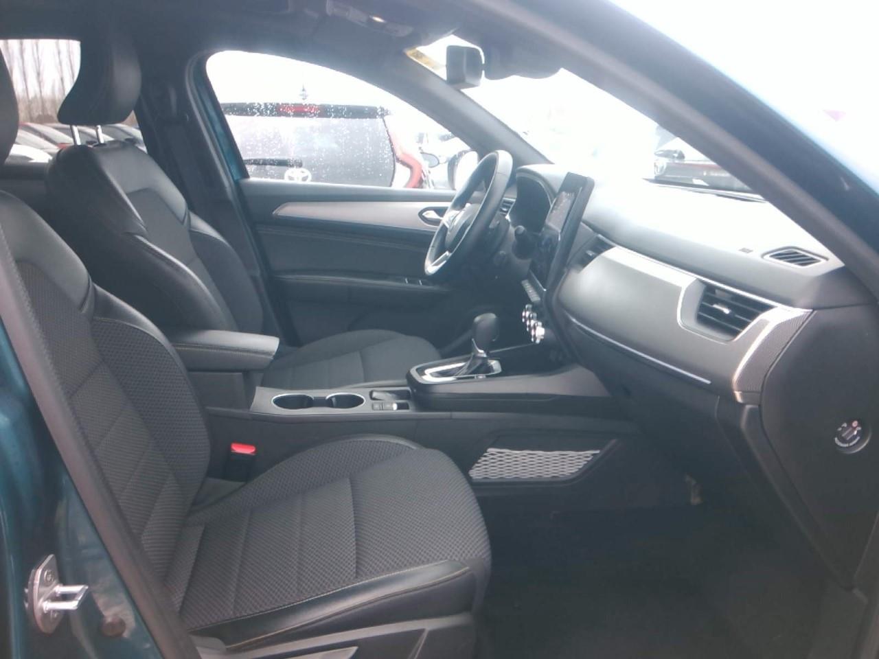 Renault Arkana avec Toit ouvrant Techno 1.3 TCE 140CV BVA7 45 830km EXPORT ALGERIE  2024 ( -3 ans )