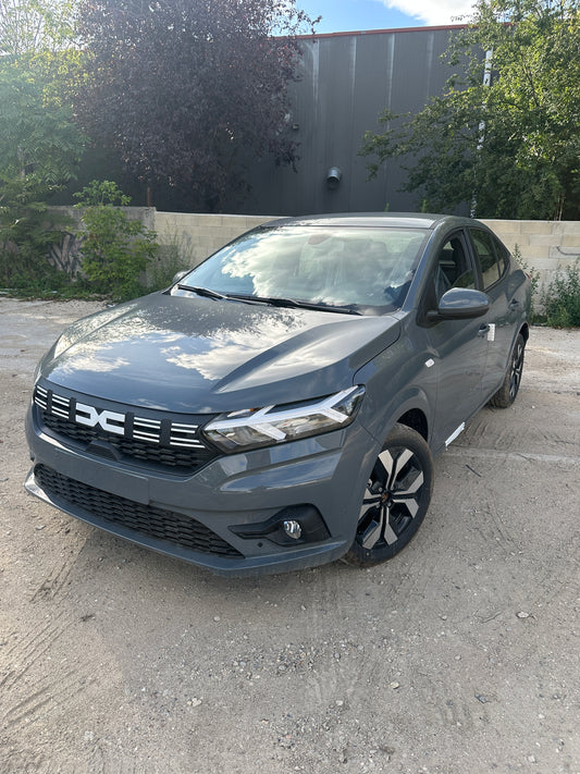 DACIA LOGAN EXPRESSION TCE 1.0 100CV BVM EXPORT ALGÉRIE GRIS NARDO  Neuf 2025
