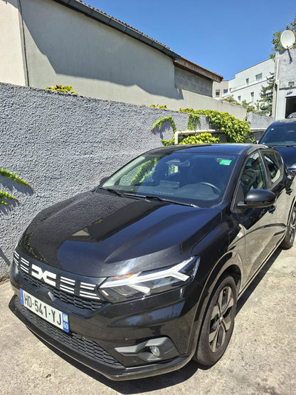 DACIA SANDERO JOURNEY TCe 90 BVM Export Algérie année Juin 2025 - 32300 KM (-3 ans) AUTO EXPORT ALGERIE