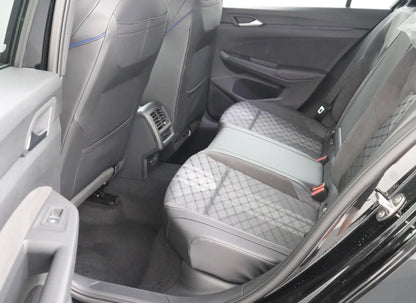 VOLKSWAGEN GOLF 1.5 eTSI EVO2 150 DSG7 R-Line Edition / TOIT PANORAMIQUE  EXPORT ALGERIE